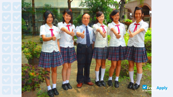 Chulalongkorn University фотография №3