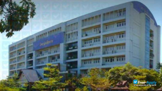 Miniatura de la Chiangrai College #1