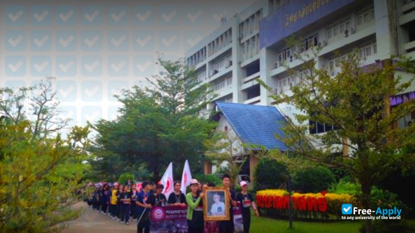 Foto de la Chiangrai College #5