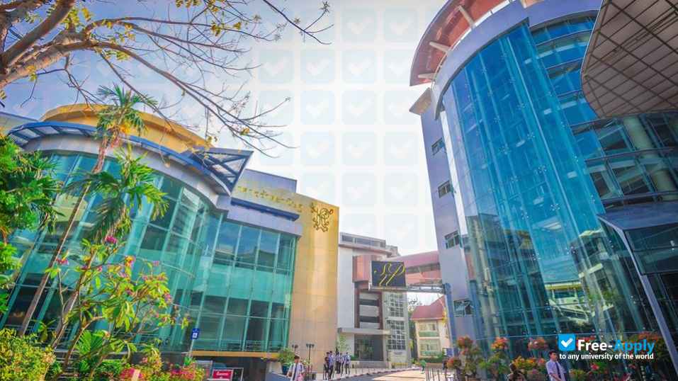Foto de la Suan Dusit University #3