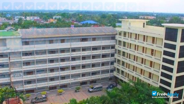Thepsatri Rajabhat University photo #4