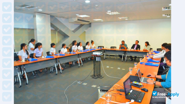 Foto de la Valaya Alongkorn Rajabhat University #5