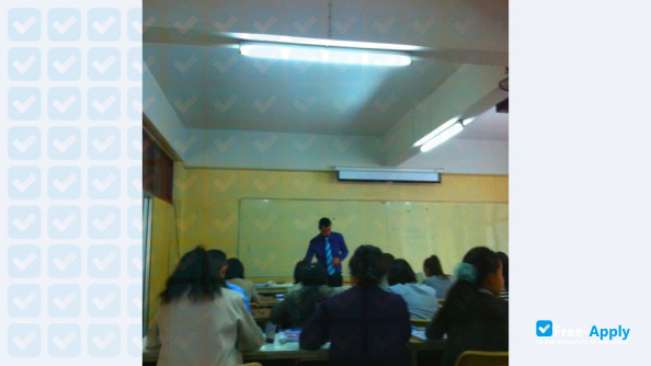 Foto de la Lampang Inter-Tech College #4