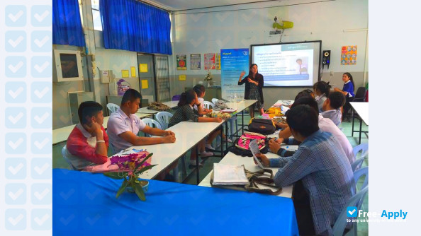 Foto de la Lampang Inter-Tech College #7