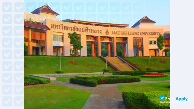 Foto de la Mae Fah Luang University #2