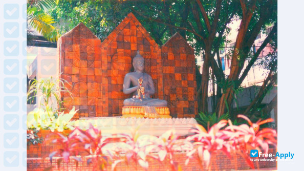 Foto de la Chandrakasem Rajabhat University #6