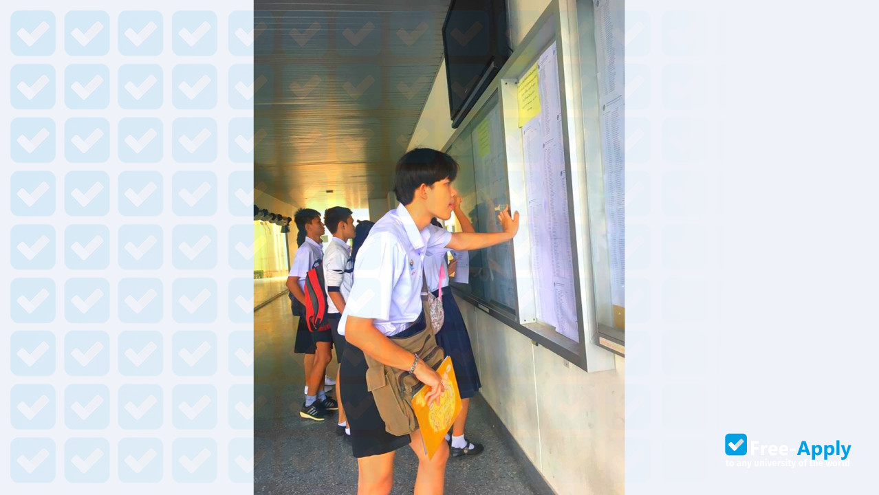 Foto de la Chandrakasem Rajabhat University #9