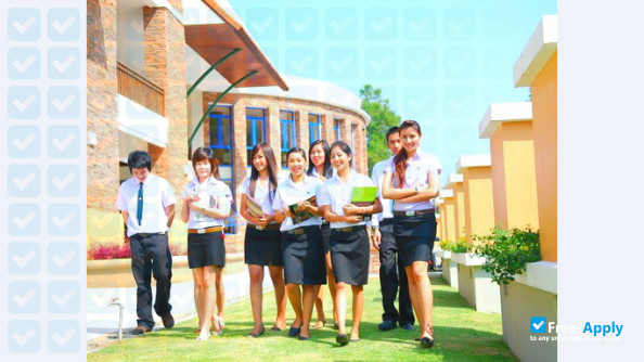 Foto de la Maejo University #5