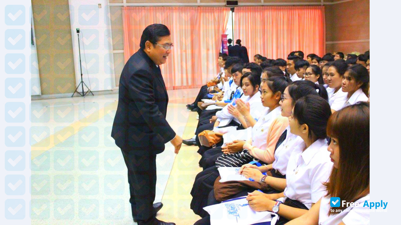 Foto de la Rajamangala University of Technology Thanyaburi #11