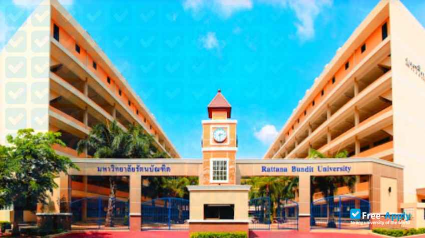 Rattana Bundit University photo