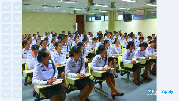 Royal Thai Army Nursing College photo #3