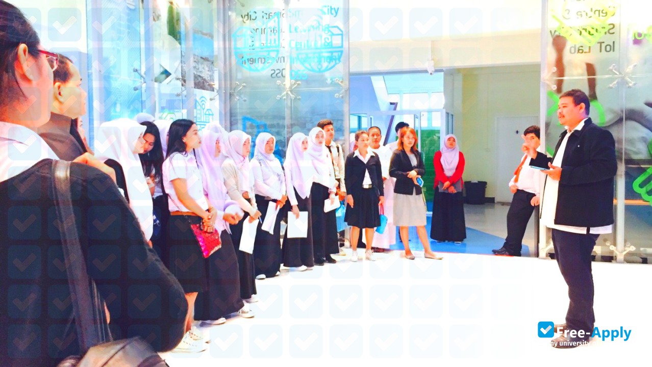 Foto de la Satun Community College
