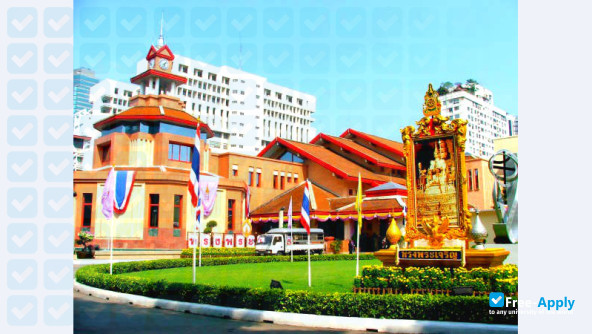 Srinakharinwirot University photo