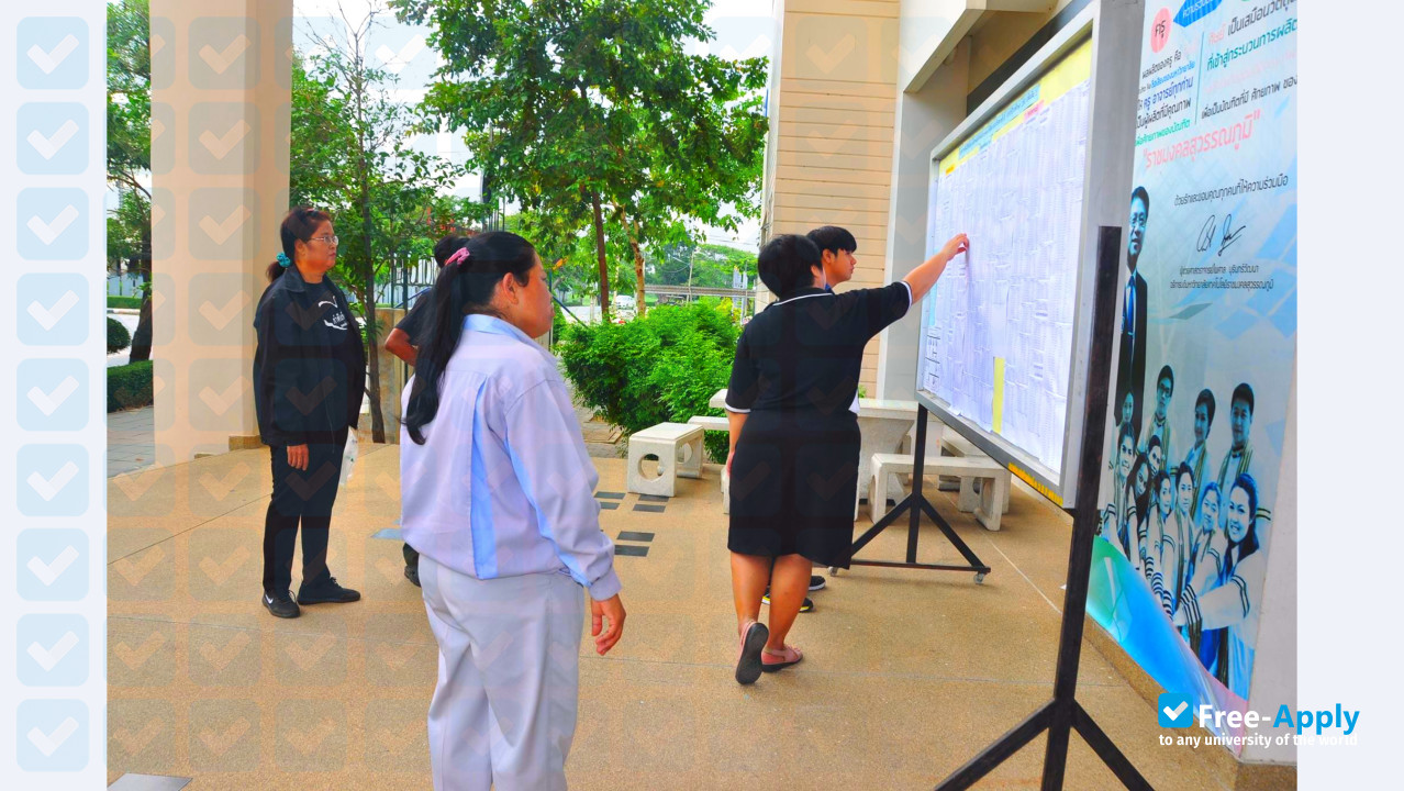 Rajamangala University of Technology Suvarnabhumi фотография №6