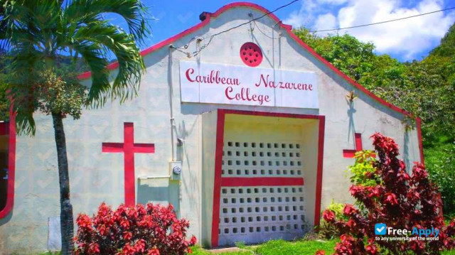Foto de la Caribbean Nazarene College #3