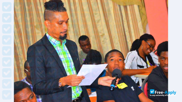 Photo de l’Caribbean Nazarene College #5