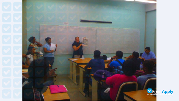 Foto de la University of Trinidad and Tobago #3