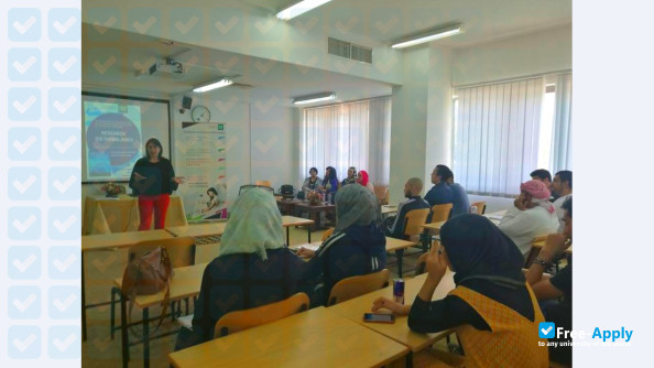 Al Ghurair University photo #7