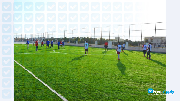 Photo de l’Al Khawarizmi International College #4