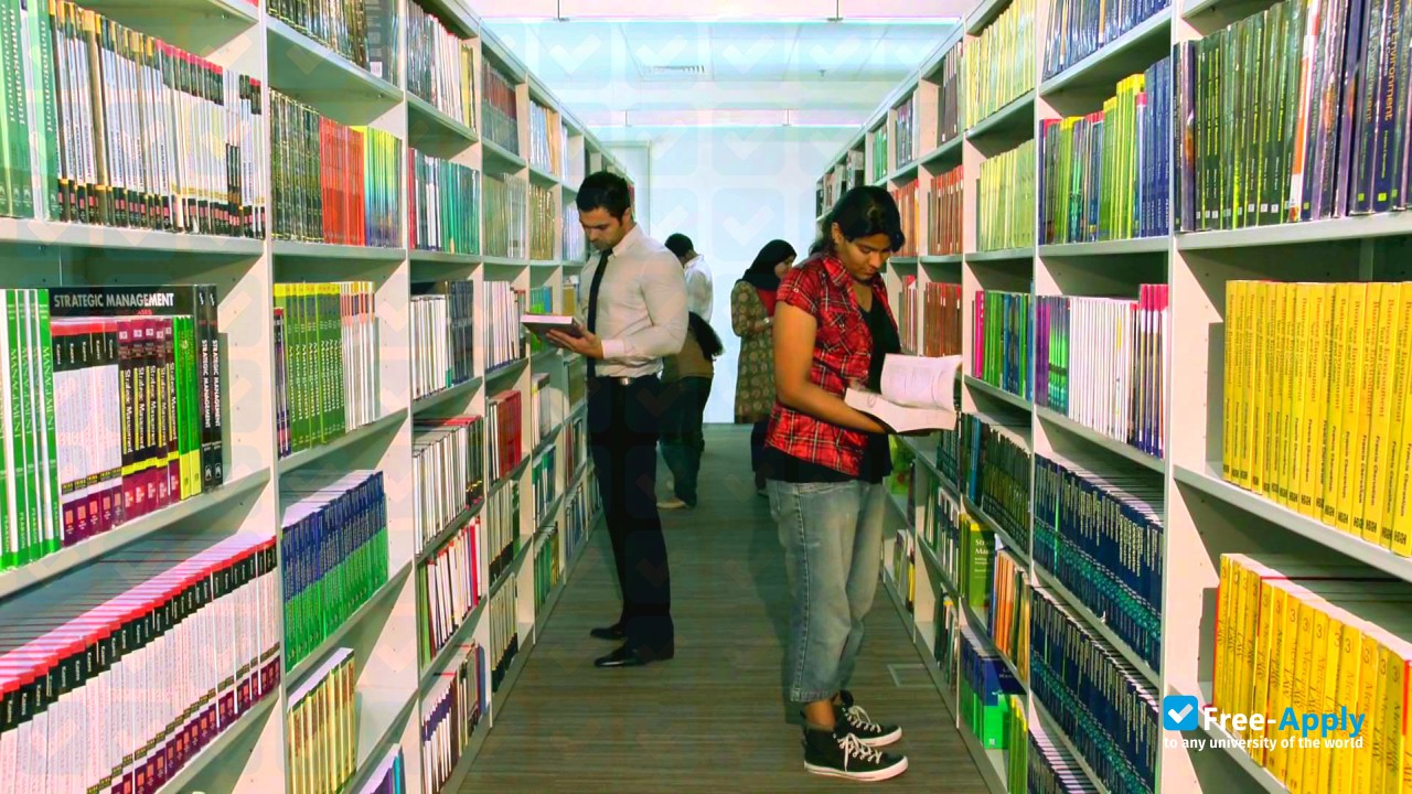 Photo de l’Amity University Dubai #5