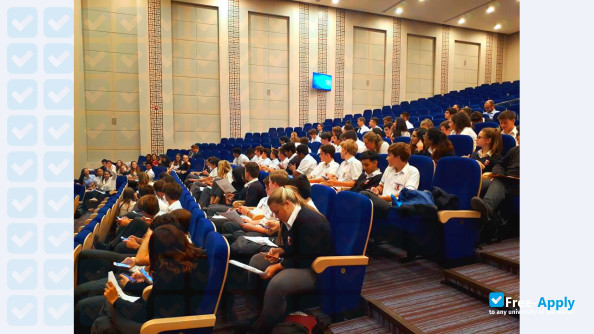 Emirates Aviation University photo #3