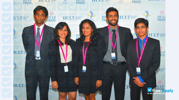 Institute of Management Technology Dubai photo #2