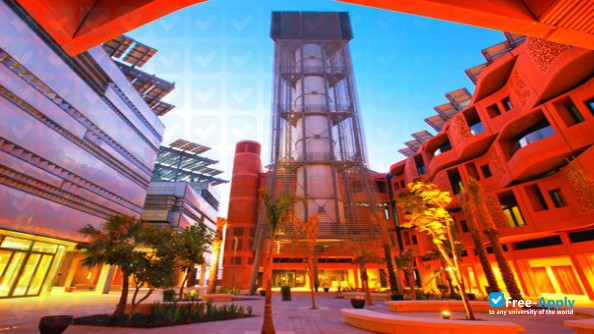 Masdar Institute of Science & Technology photo #3
