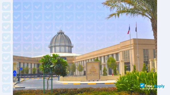 Paris Sorbonne University Abu Dhabi photo #5