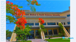 RAK Medical & Health Sciences University College of Dental Sciences миниатюра №2