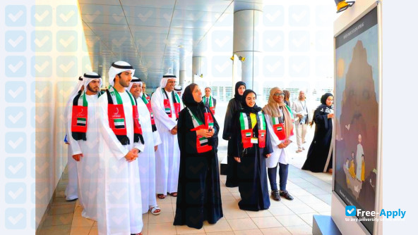 Foto de la Zayed University #1