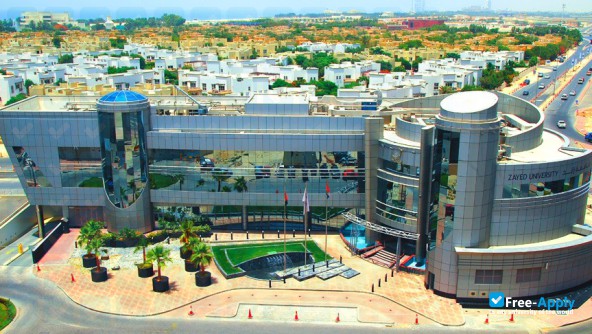Zayed University photo #7