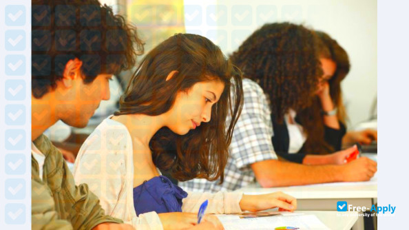 APBS Avicenne Business School photo #2