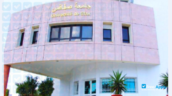 Photo de l’University of Sfax #3