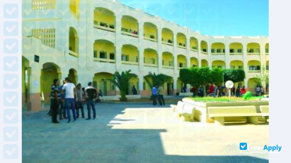 Photo de l’University of Sfax Faculty of Science of Sfax #3