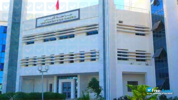 Foto de la University of Sfax Higher Institute of Business Administration of Sfax #3