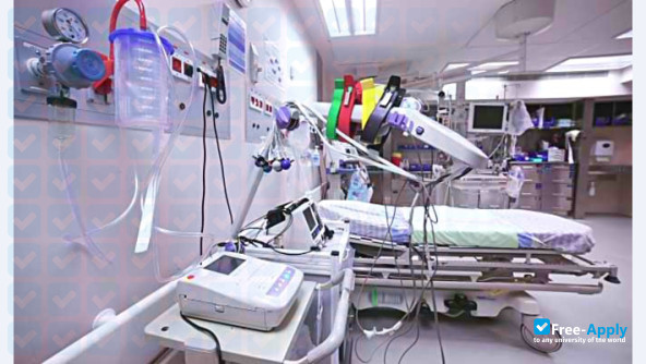 Health International Private University photo #2