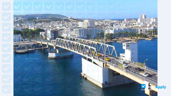 Foto de la University of Carthage Faculty of Science of Bizerte #8