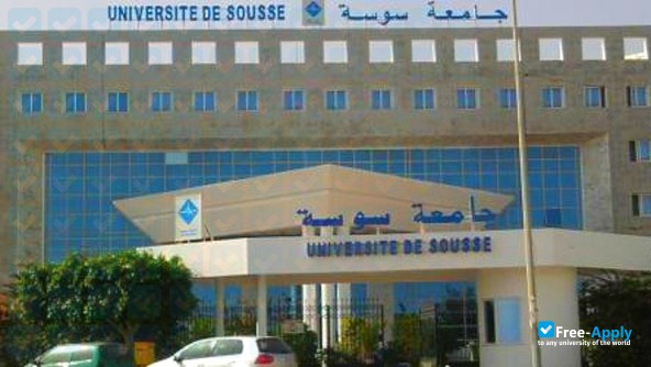 Foto de la University of Sousse #5