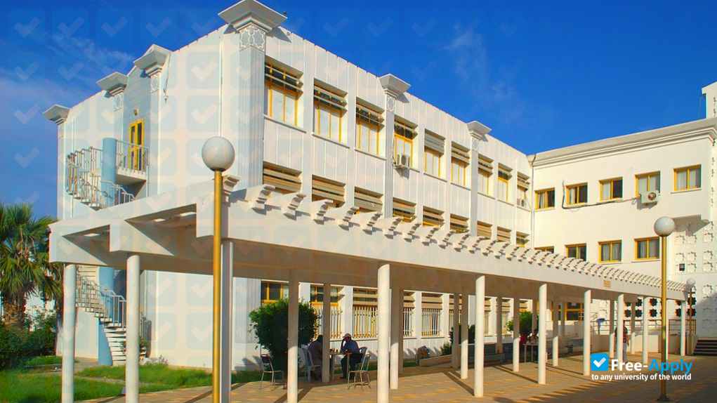 Foto de la Institut Supérieur des Etudes Technologiques ISET (Sousse) #8