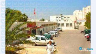 Miniatura de la Université de Tunis Ecole Supérieure des Sciences et Techniques de Tunis #5