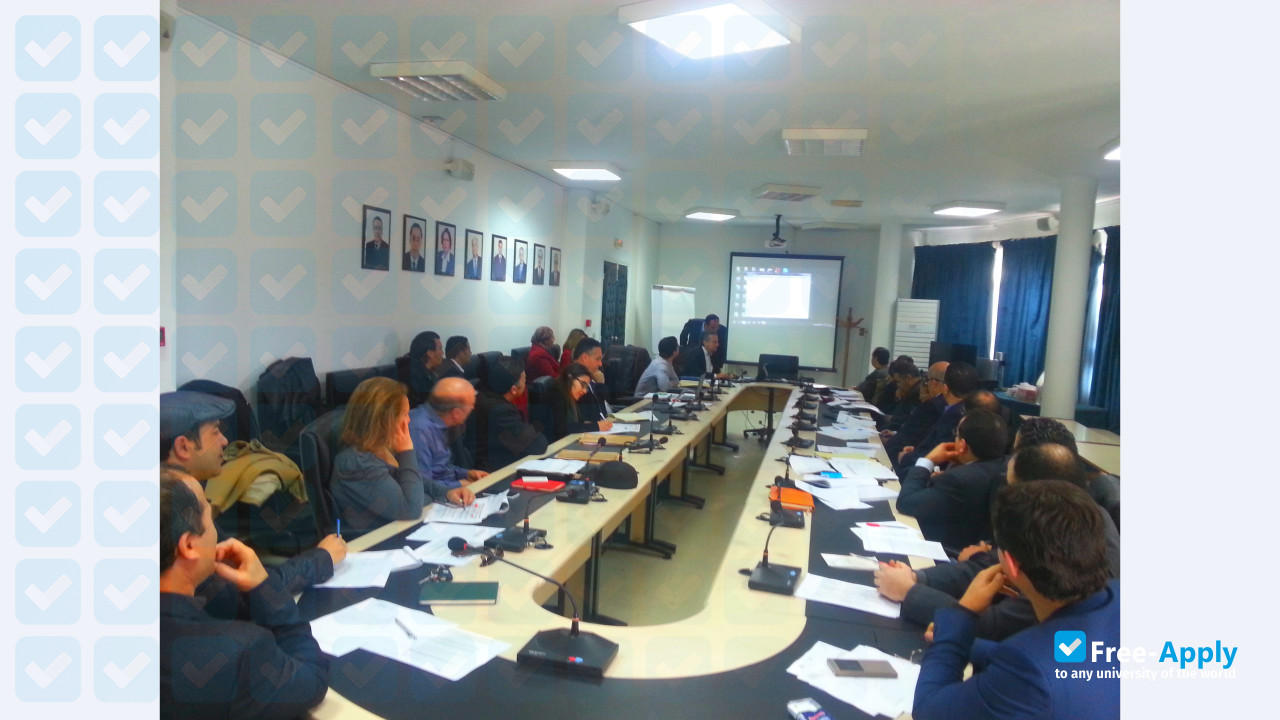 University of Tunis El Manar photo #2