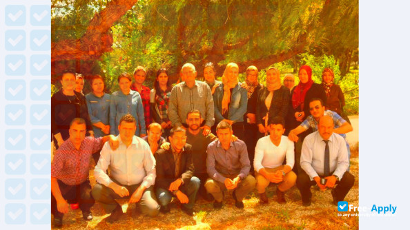 Photo de l’Institution of Agricultural Research and Higher Education #6