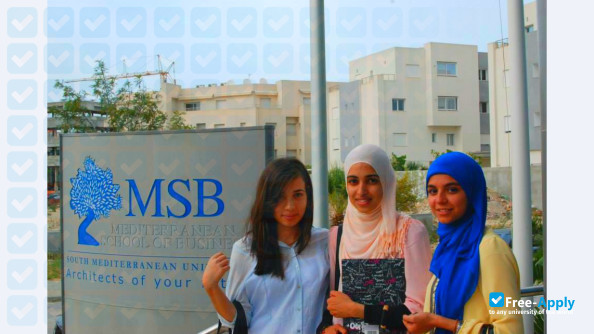 Foto de la Mediterranean School of Business #8