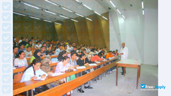 Photo de l’Université de Tunis el Manar Faculté des Sciences Mathématiques, Physiques et Naturelles de Tunis #3