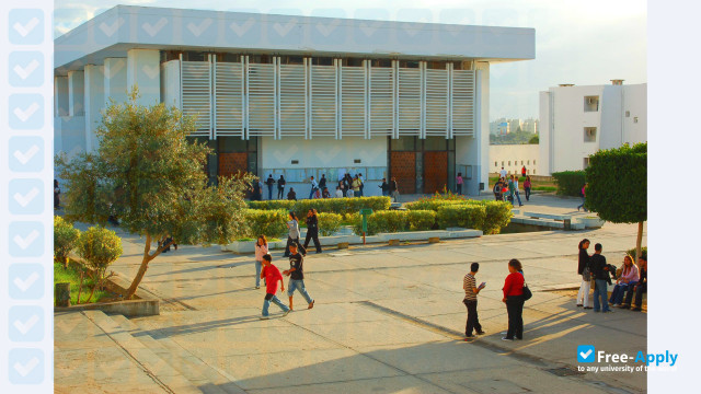 Photo de l’Université de Tunis el Manar Institut Supérieur des Sciences Biologiques Appliquées #3