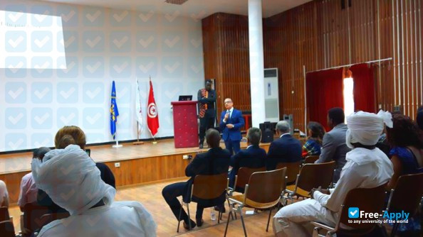 Photo de l’Time University #1