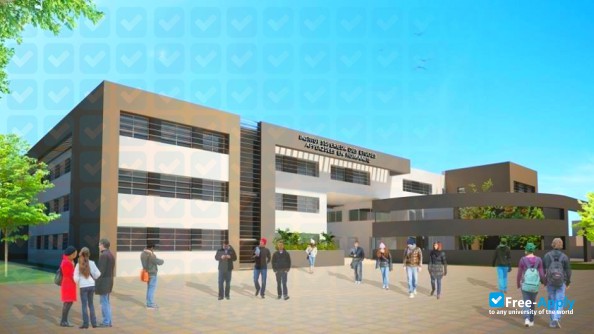 University of Tunis Higher Institute of Applied Studies in Humanity of Tunis photo #3