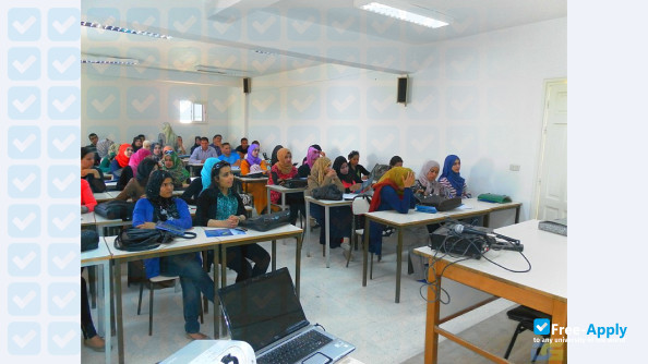 University of Kairouan Higher Institute of Legal and Political Studies of Kairouan фотография №4