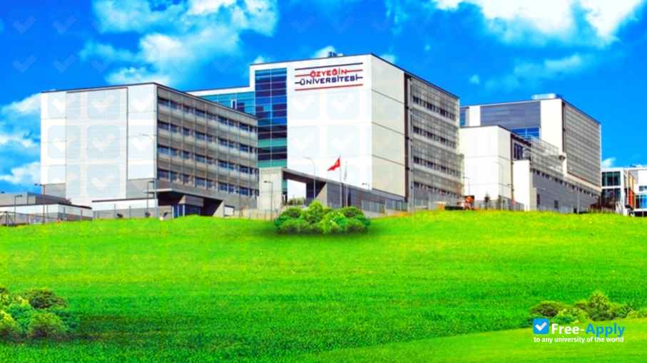 Özyeğin University фотография №2
