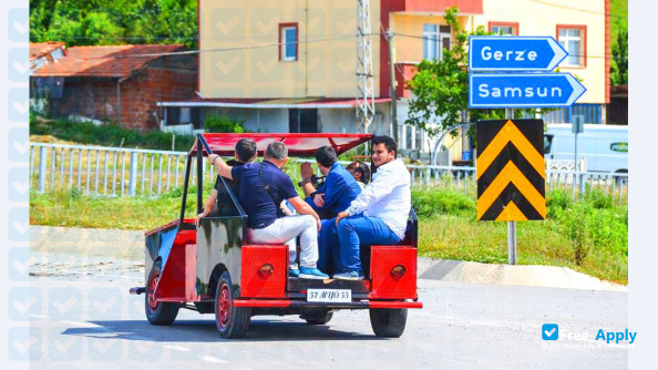 Foto de la Sinop University #2